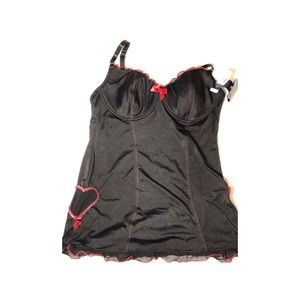 Delta Burke lingerie NWT